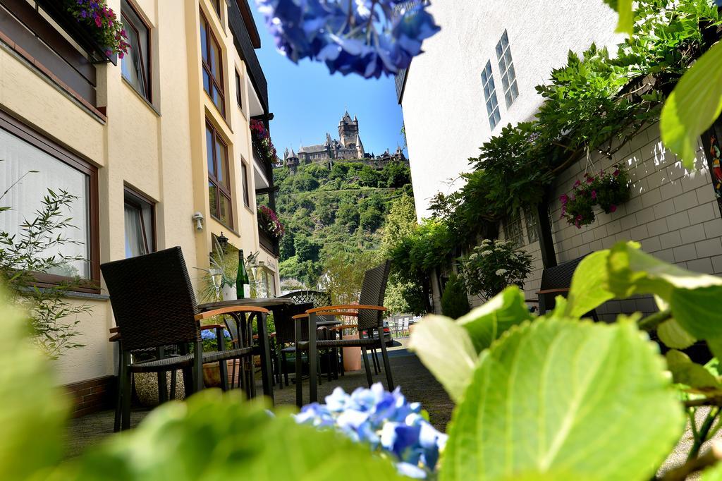 Haus Daniela Superior Apartment Cochem Bagian luar foto