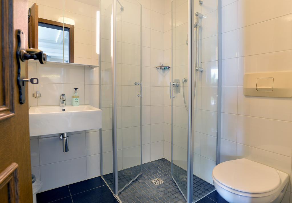Haus Daniela Superior Apartment Cochem Bagian luar foto